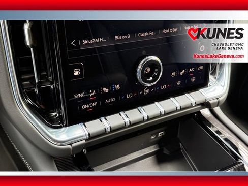 New 2026 GMC Yukon XL Elevation w/ Elevation Premium Package AWD/4WD image 35