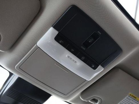 New 2026 Nissan Altima 2.5 SR FWD image 16