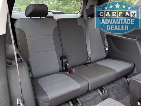 Used 2021 Chevrolet Traverse LT FWD image 27