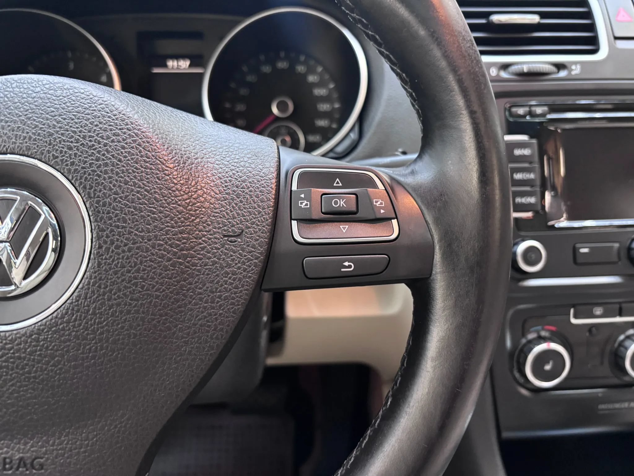 Used 2011 Volkswagen Jetta TDI FWD image 15