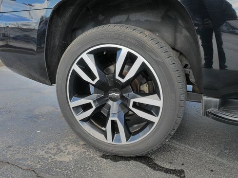 Used 2018 Chevrolet Tahoe LT image 9