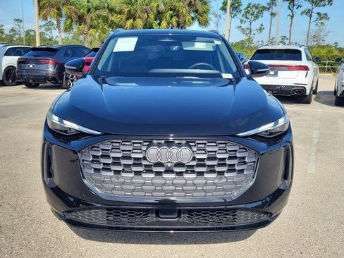 Certified 2025 Audi Q5 Premium w/ Convenience Package AWD/4WD image 3