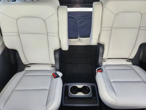 New 2026 Lincoln Aviator AWD image 14