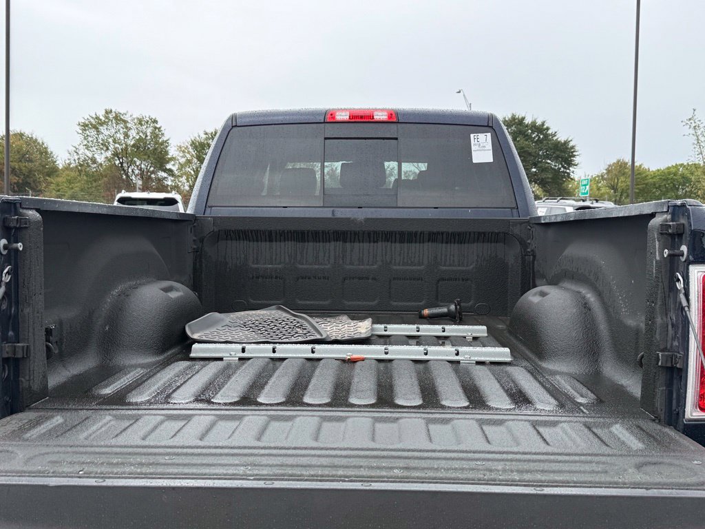 Used 2018 RAM 2500 Laramie w/ Convenience Group AWD/4WD image 7