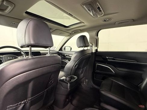 Used 2024 Kia Telluride S w/ S Sunroof Package FWD image 26
