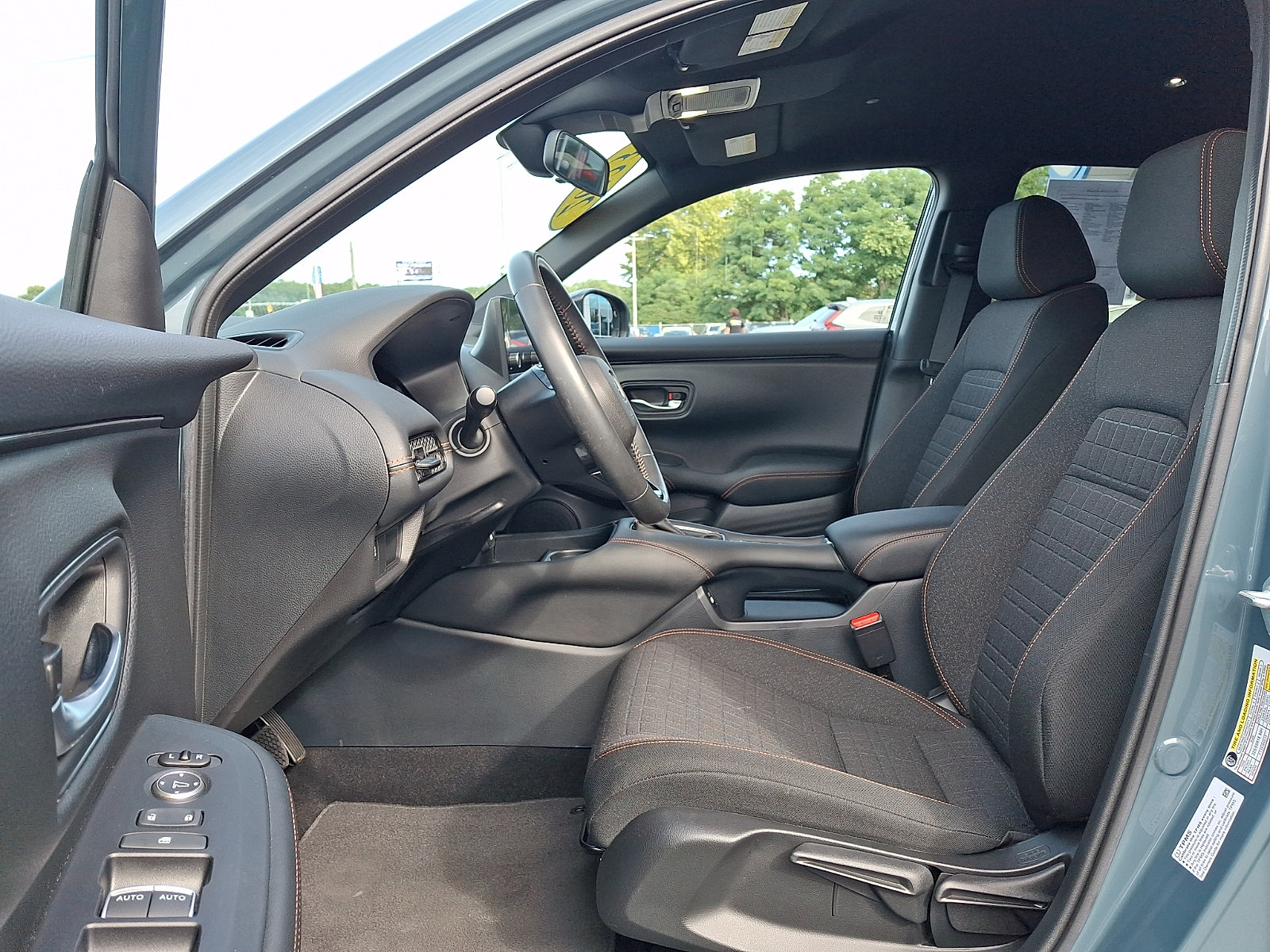Used 2023 Honda HR-V Sport image 13