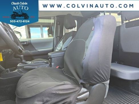 Used 2022 Toyota Tacoma SR w/ SX Package AWD/4WD image 9