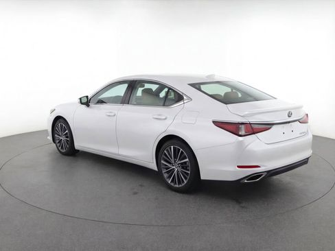 Used 2025 Lexus ES 350 w/ Premium Package image 5