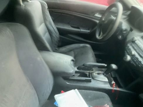 Used 2011 Honda Accord LX-S image 3