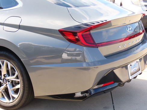 Used 2020 Hyundai Sonata SEL w/ Convenience Package image 14