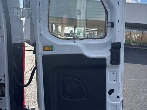 Used 2024 Ford Transit 250 Low Roof w/ Exterior Upgrade Package RWD image 30