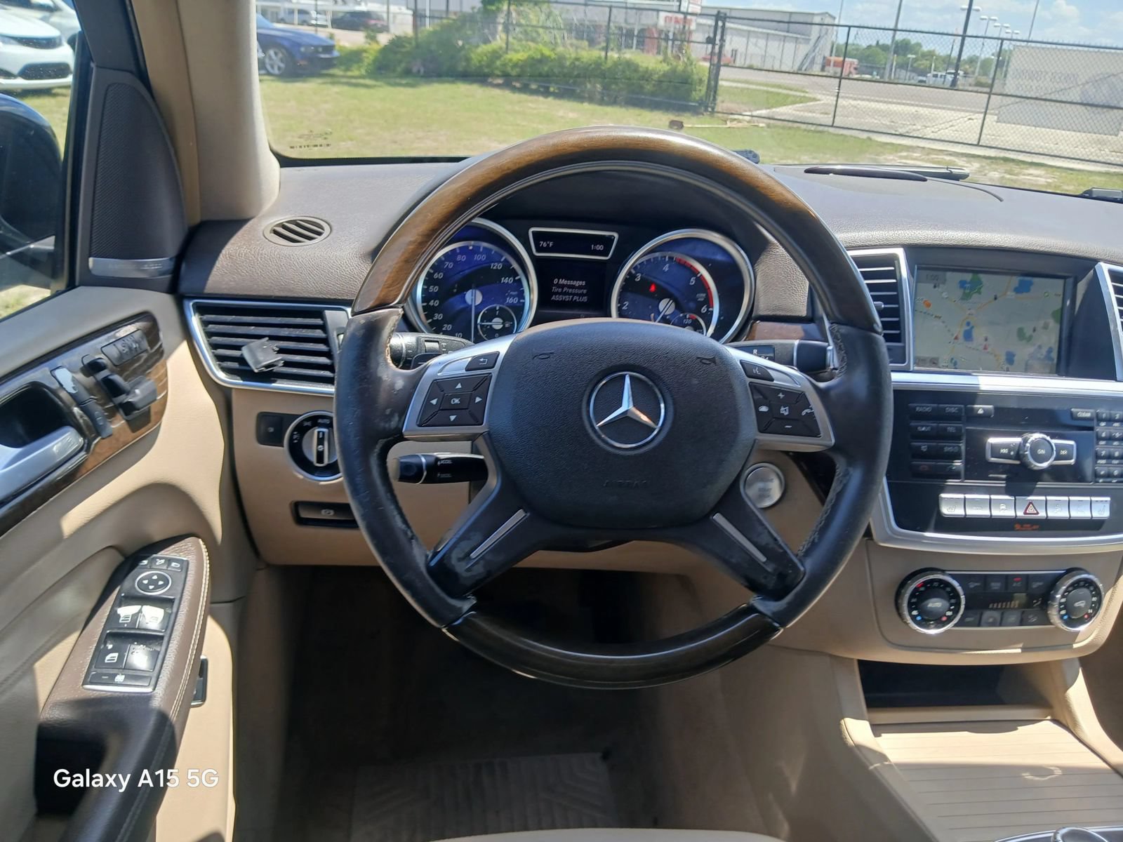 Used 2015 Mercedes-Benz ML 250 BlueTEC 4MATIC w/ Premium 1 Package image 52
