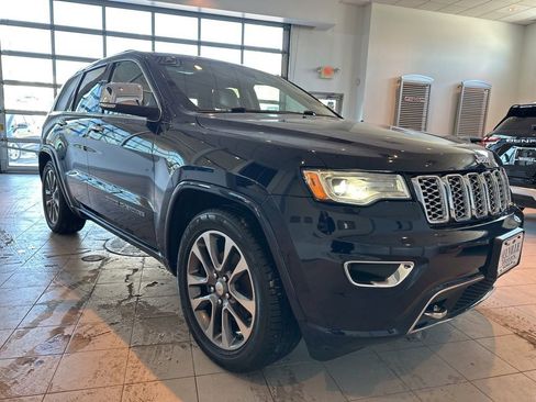 Used 2017 Jeep Grand Cherokee Overland image 1
