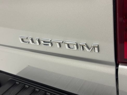 Used 2022 Chevrolet Silverado 1500 Custom RWD image 35