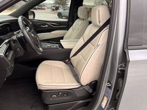 Certified 2023 Cadillac Escalade ESV Sport w/ Touring Package image 26