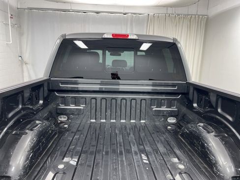 Used 2017 Ford F150 Lariat w/ Equipment Group 502A Luxury image 8