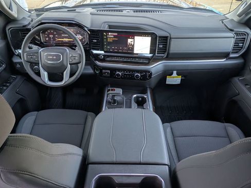 New 2026 GMC Sierra 1500 Elevation image 10