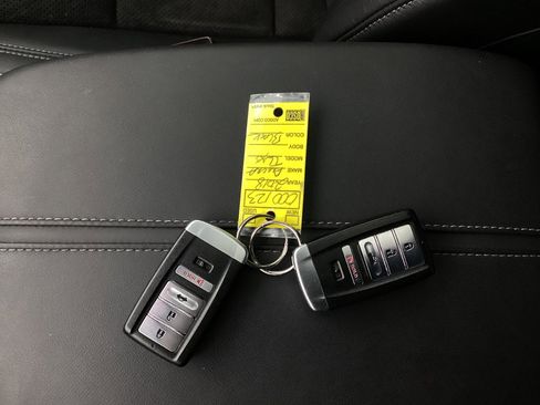 Used 2018 Acura TLX V6 w/ Technology & A-SPEC Pkg image 43