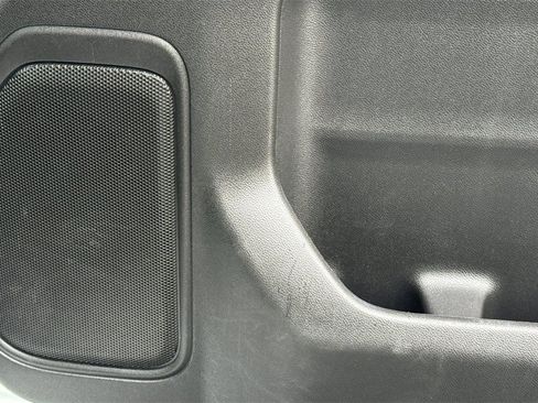 Used 2024 GMC Sierra 3500 SLE w/ SLE Convenience Package image 23