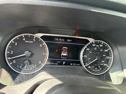 Used 2025 Nissan Rogue SV AWD/4WD image 20