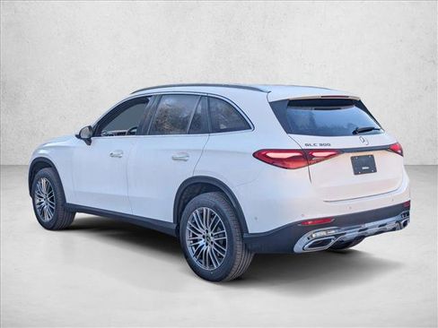 New 2026 Mercedes-Benz GLC 300 image 8