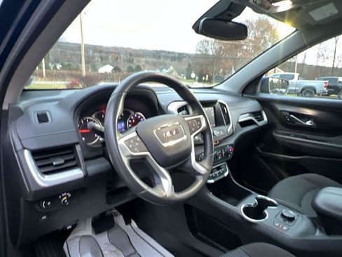 Certified 2022 GMC Terrain SLE w/ Driver Convenience Package image 10