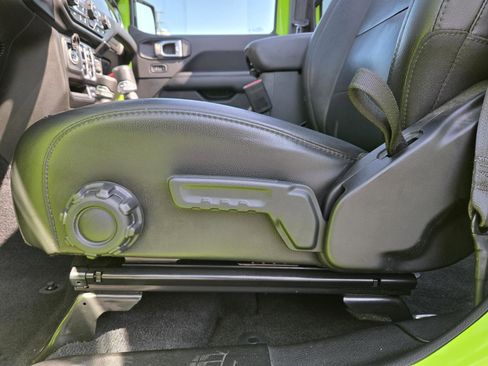 Certified 2021 Jeep Wrangler Unlimited Sahara image 27