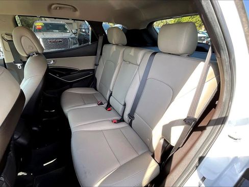 Used 2018 Hyundai Santa Fe Sport image 25