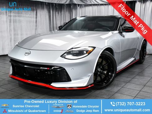 Used 2024 Nissan Z NISMO w/ Floor Mat Package RWD image 1