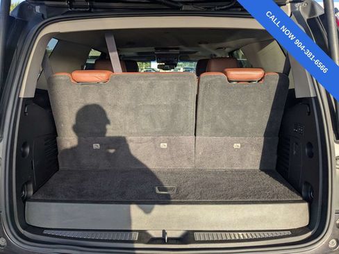 Used 2016 Cadillac Escalade Premium AWD/4WD image 13