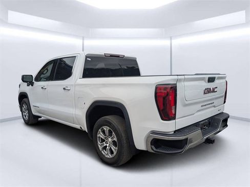 Used 2024 GMC Sierra 1500 SLT image 5