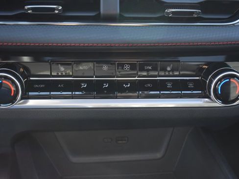 New 2026 Chevrolet Equinox RS image 28