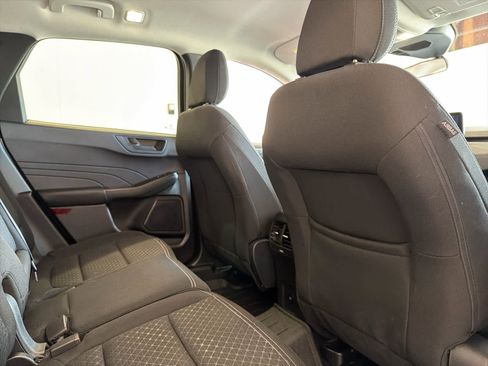 Used 2025 Ford Escape Active image 30