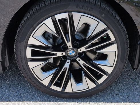 New 2027 BMW 530i RWD image 11