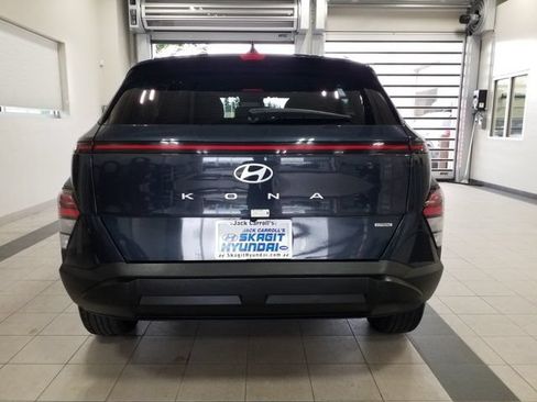 Used 2025 Hyundai Kona SEL AWD/4WD image 20