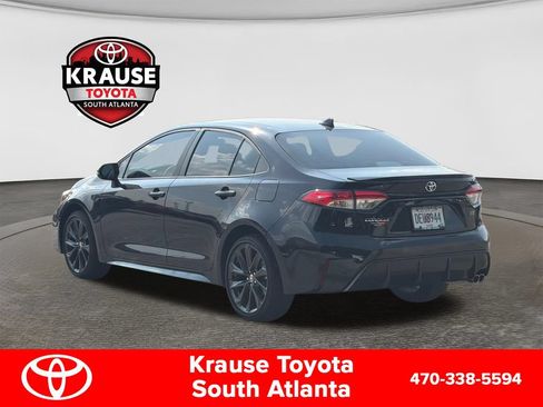 Used 2026 Toyota Corolla SE FWD image 3
