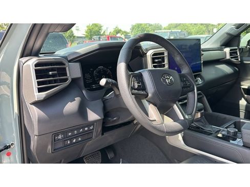 Used 2025 Toyota Tundra Limited w/ Power Package RWD image 28