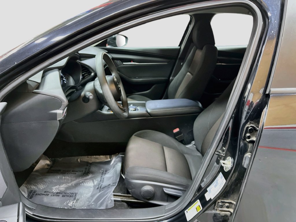 Used 2024 MAZDA MAZDA3 s FWD image 19