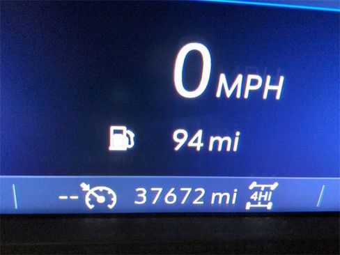 Used 2022 Chevrolet Silverado 1500 RST image 13