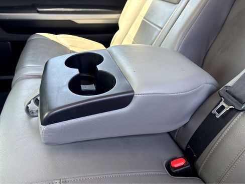 Used 2021 Toyota Tundra SR5 w/ SR5 Leather Package image 29