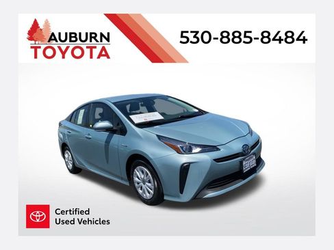 Certified 2022 Toyota Prius L Eco FWD image 1