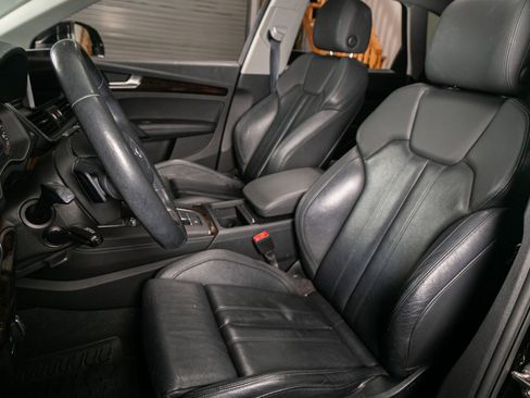 Used 2019 Audi Q5 2.0T Premium Plus w/ Premium Plus Package image 4