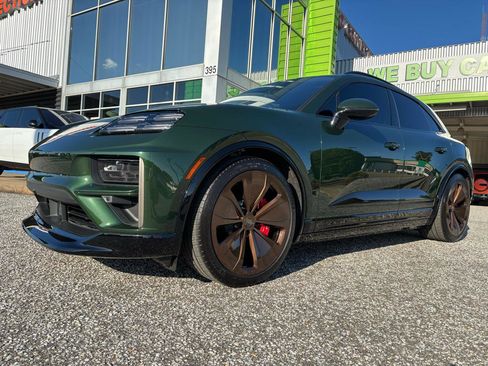 Used 2024 Porsche Macan Turbo Electric image 16