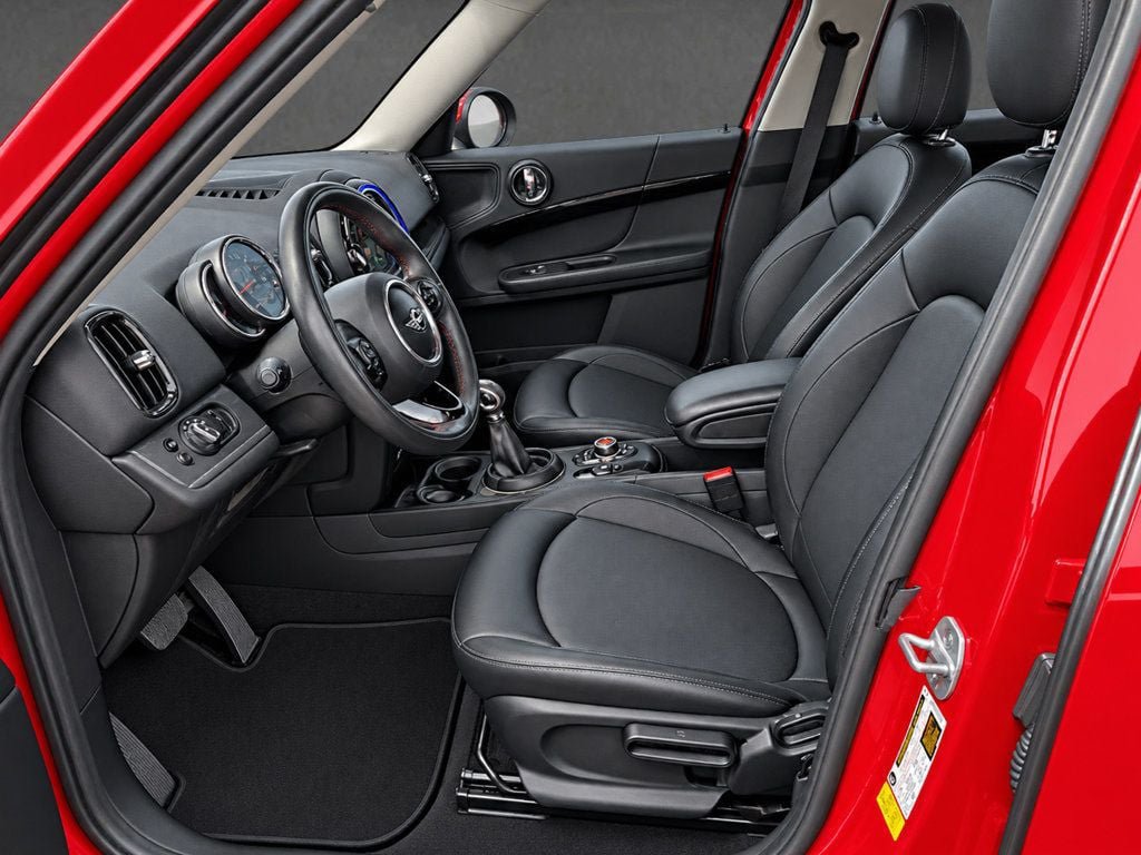 Used 2019 MINI Cooper Countryman FWD image 5