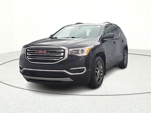 Used 2018 GMC Acadia SLT image 2