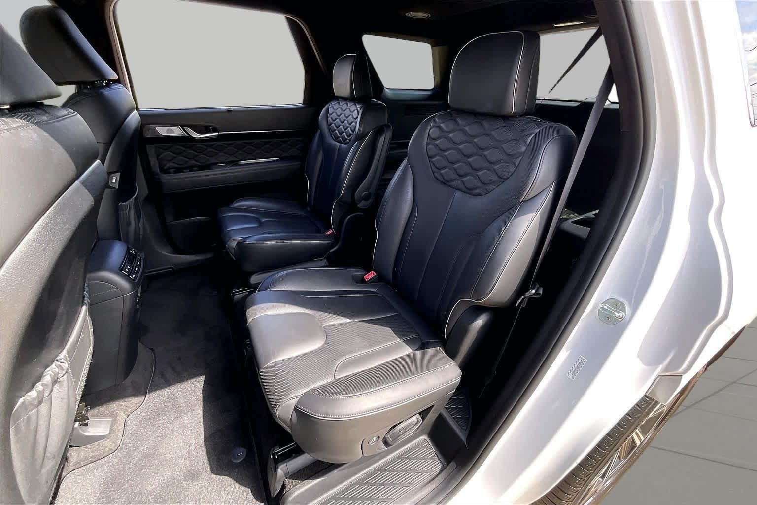 Used 2021 Hyundai Palisade Calligraphy w/ Cargo Package FWD image 21