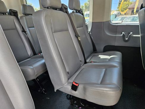 Used 2017 Ford Transit 350 XL image 27