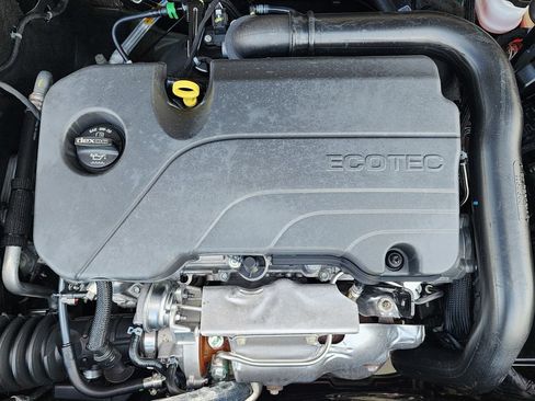 Used 2022 Chevrolet Malibu LT FWD image 26