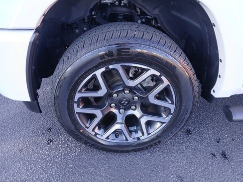 Certified 2025 RAM 1500 Laramie w/ Night Edition image 9