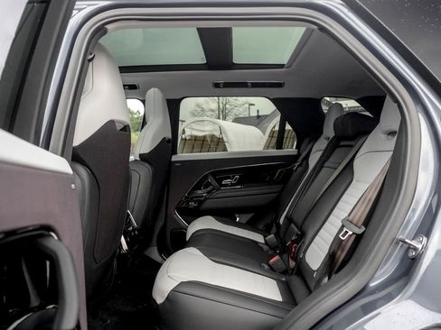 New 2026 Land Rover Range Rover Sport SV AWD/4WD image 17